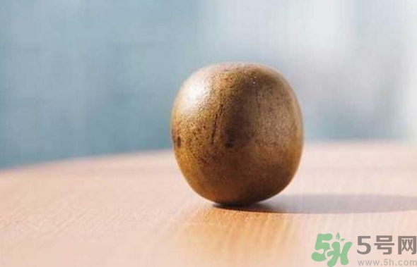 羅漢果泡水要去殼嗎？羅漢果泡水泡多久？
