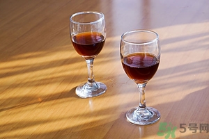 小孩能喝紅酒嗎,小孩喝紅酒好嗎？