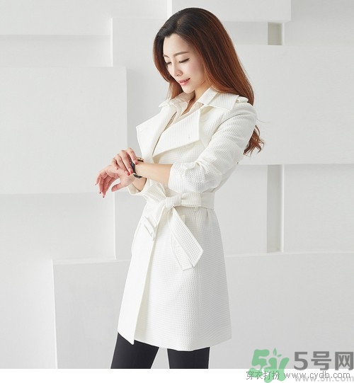 十月份可以穿風(fēng)衣嗎？風(fēng)衣什么時(shí)候穿？