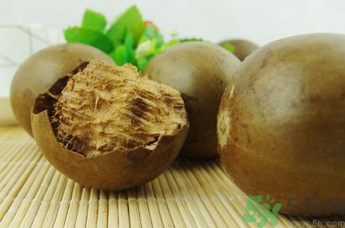 羅漢果發(fā)霉了可以泡茶嗎？喝了發(fā)霉的羅漢果茶會怎樣？