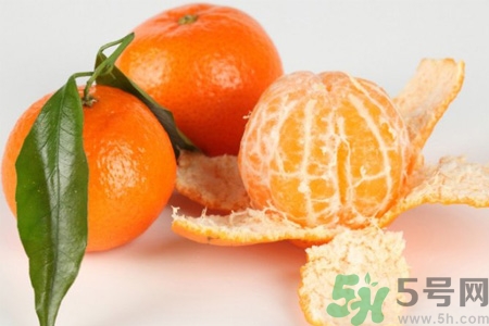 新鮮橘皮能泡水喝嗎？新鮮橘皮泡水喝的危害