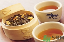 茶垢對(duì)身體有害嗎？茶垢到底是養(yǎng)生還是危害健康？