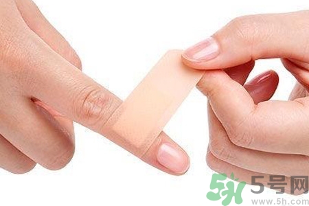凍瘡為什么容易復(fù)發(fā)？凍瘡反復(fù)發(fā)作怎么辦？