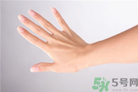 擦護(hù)手霜能預(yù)防凍瘡嗎？手長凍瘡擦什么護(hù)手霜比較好？