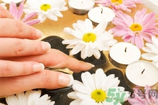 凍瘡很癢是快好了嗎？?jī)霪徍馨W可以抓嗎？