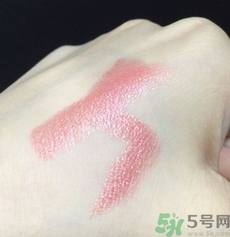 mac魅可人魚姬口紅多少錢？mac人魚姬口紅試色
