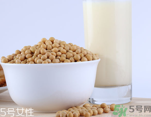 早上喝豆?jié){有什么好處？早上喝豆?jié){會胖嗎？