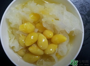 白果能和銀耳一起煮嗎？白果和銀耳可以同吃嗎？