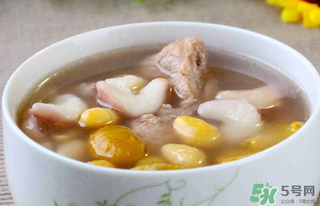 白果能和銀耳一起煮嗎？白果和銀耳可以同吃嗎？