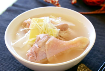 鴨肉燉什么好吃？燉鴨肉放什么好吃？ 