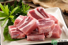 吃排骨有什么好處？吃排骨可以補(bǔ)鈣嗎？