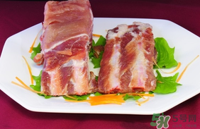 吃排骨有什么好處？吃排骨可以補(bǔ)鈣嗎？