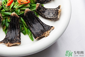 吃蛇肉有什么好處?蛇肉的營(yíng)養(yǎng)價(jià)值及功效