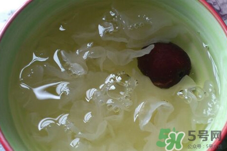 銀耳紅棗湯孕婦能吃嗎？孕婦喝銀耳紅棗湯好嗎？