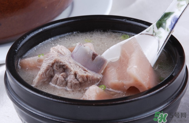 排骨湯可以隔夜喝嗎？隔夜的排骨湯還能喝嗎？