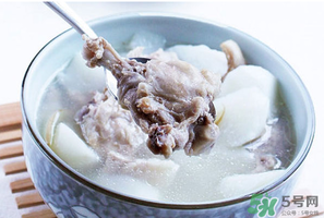 鴨肉可以和白蘿卜一起煮嗎？鴨肉和蘿卜可以一起吃嗎？