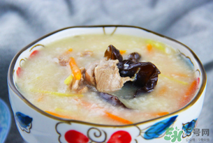 吃完鴨肉可以喝牛奶嗎？鴨肉和牛奶能一起吃嗎？