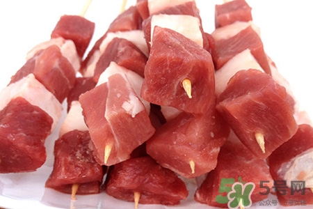 新鮮羊肉味道很腥怎么辦？羊肉怎么去膻味最有效？