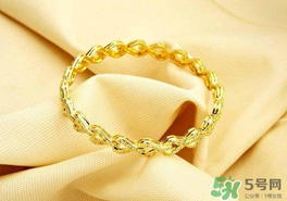 周大福和老鳳凰黃金哪個好？周大福和老鳳凰哪個好？