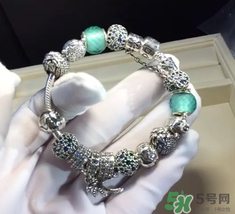 潘多拉手鏈會變黑嗎？潘多拉手鏈會變色嗎？