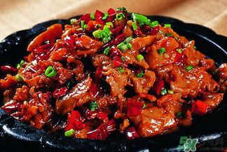吃完牛肉可以吃榴蓮嗎？牛肉和榴蓮能一起吃嗎？