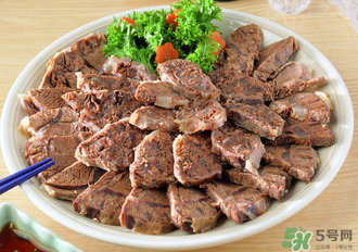 熟牛肉放冰箱里能保鮮多久？熟牛肉冷凍可以放多久？