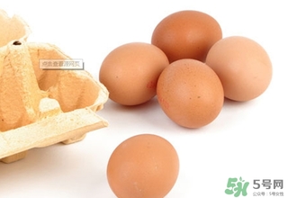笨雞蛋和普通雞蛋營(yíng)養(yǎng)價(jià)值一樣嗎？笨雞蛋和普通雞蛋的區(qū)別
