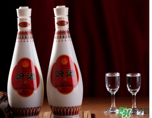 一喝白酒就胃疼怎么回事？一喝白酒就胃疼怎么辦？