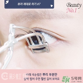 睫毛夾怎么用？睫毛夾的使用方法