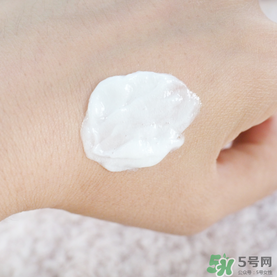 Freeplus洗面奶怎么樣？芙麗絲芳洗面奶好用嗎