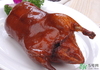 北京烤鴨可以帶上飛機(jī)嗎？坐飛機(jī)可以帶北京烤鴨嗎？