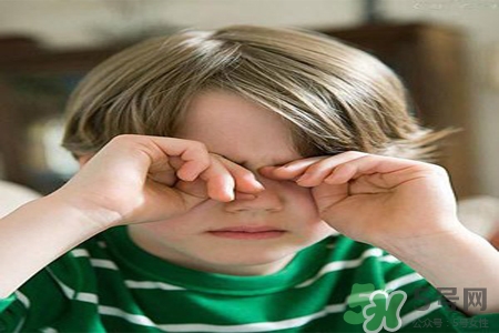 孩子為什么老眨眼睛？孩子總眨眼睛怎么回事？