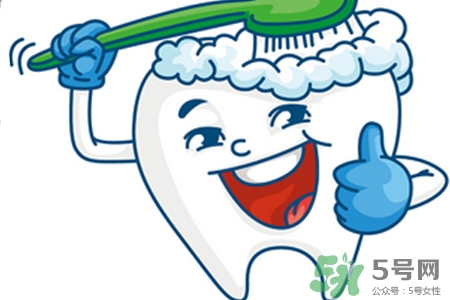 坐月子刷牙怎么辦？坐月子可以用漱口水嗎？