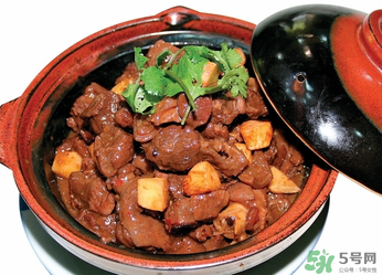 吃狗肉會(huì)得狂犬病嗎？吃狗肉會(huì)不會(huì)得狂犬??？