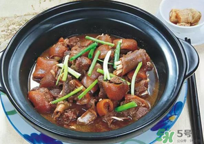 狗肉和什么一起吃最好？狗肉和什么一起燉好吃？