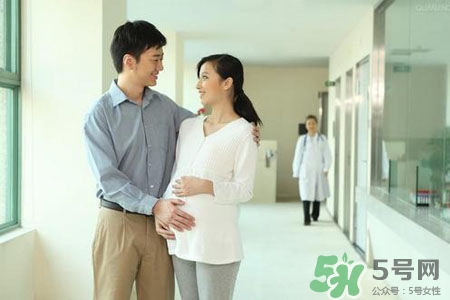 孕婦適合用什么唇膏？孕婦用哪種潤唇膏好？