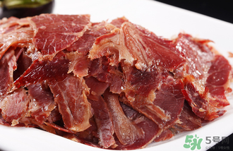 熟羊肉可以冷凍嗎？熟牛肉放冷藏還是冷凍？