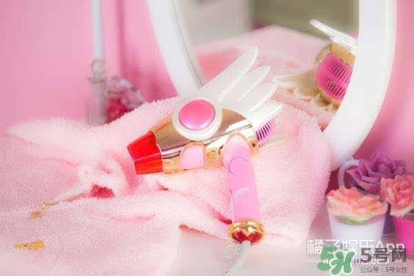 魔卡少女櫻魔杖吹風(fēng)機(jī)多少錢？魔卡少女櫻吹風(fēng)機(jī)哪里買？