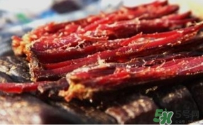牛肉干的營養(yǎng)價(jià)值 牛肉干的功效與作用 牛肉干的營養(yǎng)價(jià)值 牛肉干的功效與作用