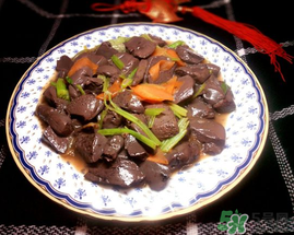 坐月子可以吃羊血嗎？坐月子能吃羊血嗎？