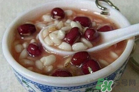 冬天可以喝紅豆薏米粥嗎？冬天喝紅豆薏米粥好嗎？