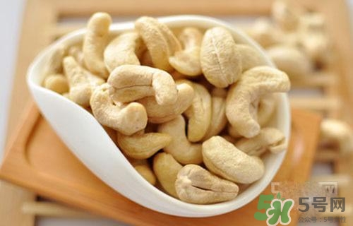 腰果是生吃好還是熟吃好？腰果生吃熟吃哪個更好吃更營養(yǎng)？