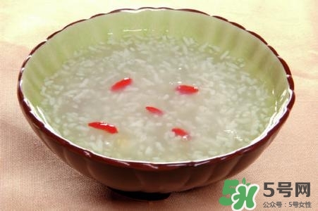 米酒變酸是怎么回事？米酒酸了應(yīng)該怎么辦？