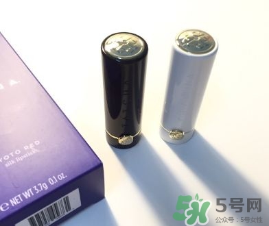 tatcha白管好還是黑管好?tatcha白管和黑管區(qū)別 tatcha白管好還是黑管好?tatcha白管和黑管區(qū)別