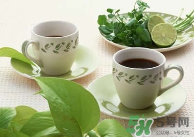 喝燙水對(duì)胎兒有害嗎?經(jīng)常喝燙水會(huì)怎么樣? 喝燙水對(duì)胎兒有害嗎?經(jīng)常喝燙水會(huì)怎么樣?