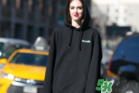 衛(wèi)衣應(yīng)該怎么洗？衛(wèi)衣如何清洗？