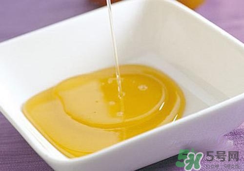乳腺增生可以喝蜂蜜嗎？乳腺增生喝蜂蜜有用嗎？