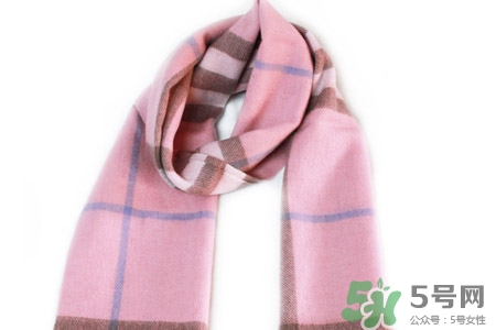 羊絨圍巾怎么清洗？羊絨圍巾的洗滌方法