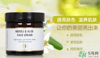 英國(guó)aa網(wǎng)橙花面霜怎么用？英國(guó)aa網(wǎng)橙花面霜怎么樣？
