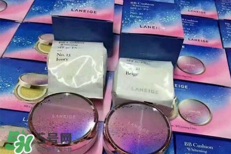 蘭芝星夢奇緣氣墊配幾個芯？蘭芝星夢奇緣氣墊有幾個替換裝？